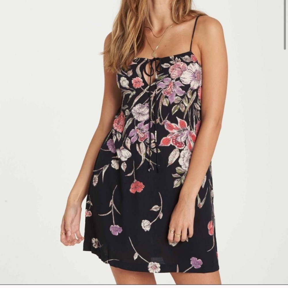 Billabong dress